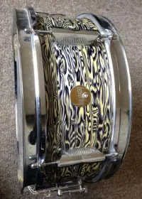 Wanted--Blue Oyster Swirl Onyx BEVERLEY Floor Tom Any Size!