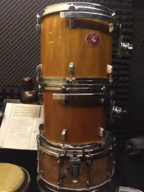 Need help identify Ludwig Monroe