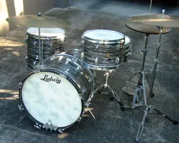 This is the Display Your Ludwig Drum Thread