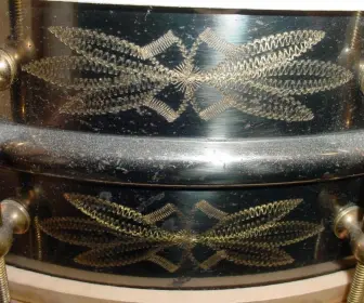 [B]1931-32 LUDWIG &amp; LUDWIG 5 x 14 ENGRAVED (10 PETAL) CLASSIC GOLD BLACK BEAUTY[/B]
