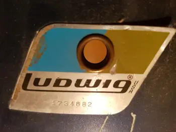 Helping ID'ing old Ludwig drums (keystone &amp; olive)