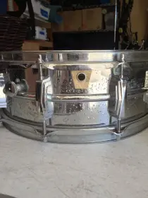 Folks: is this a Ludwig drum?