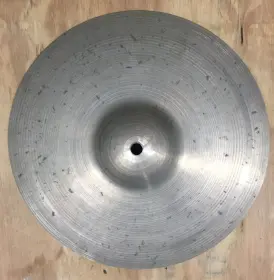 Zildjian stamp and 14&quot; HiHats ...