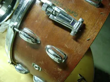 Slingy guys concert (?) snares-what to do?
