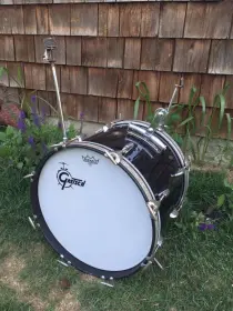 60's Gretsch 18&quot; bass drum on ebay - $99 no reserve