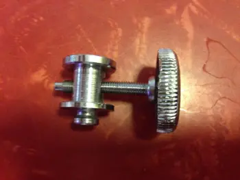 Star King Beat Snare Drum - parts of the strainer