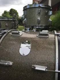 Rogers Holiday Silver Sparkle Kit w/ Snare