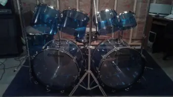 Mint original Ludwig custom order Vistalite set