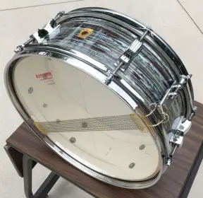 FOR SALE: Gorgeous Vintage 1968 Ludwig Pioneer 5x14 Snare in Oyster Blue Pearl