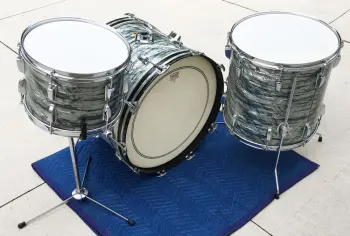 FOR SALE: Vintage 1966 Ludwig Classic 22/16/13 Set in Sky Blue Pearl
