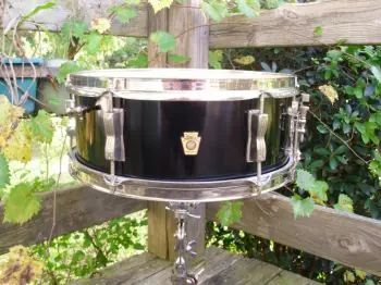 For Sale: Ludwig Black Lacquer Club Dates