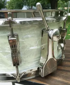 FOR SALE: Vintage 1961 Ludwig Pre-Serial Super Classic 5.5x14 Snare in WMP