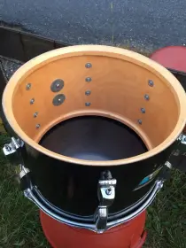 70's Ludwig B/O badge 9&quot; x 13&quot; and 16&quot;x 16&quot; toms in black wrap