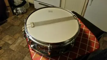 Help me identify this Slingerland snare!