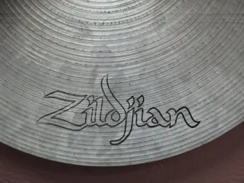 Zildjian 70's-80's Hollow ink logo cymbals