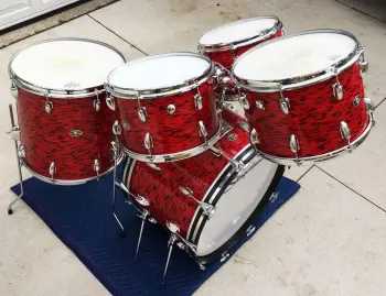 FOR SALE: Vintage Early 1970s Slingerland Avante Outfit 60N in Red Tiger Pearl