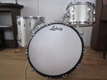 This is the Display Your Ludwig Drum Thread