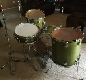 This is the Display Your Camco Drums Thread