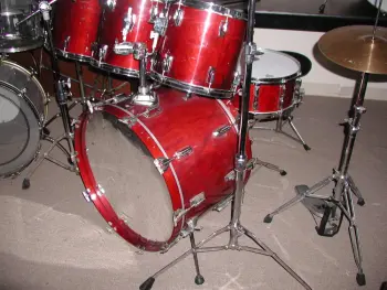 A new kit in town