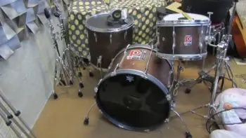 UK Vintage Drum Timeline by Mike Ellis