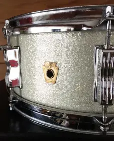 FOR SALE: Vintage 1965 Ludwig Jazz Fest Snare in Silver Sparkle