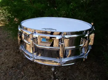 For Sale: Vintage Ludwig Supraphonic