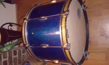 Gretsch Round Badge Kick
