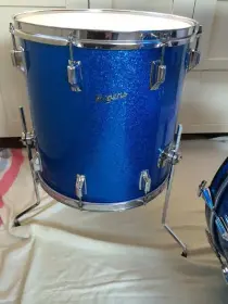 This is the Display Your Rogers Drums Thread
