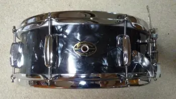 Thought I had a Radio King snare...BOY,WAS I WRONG!