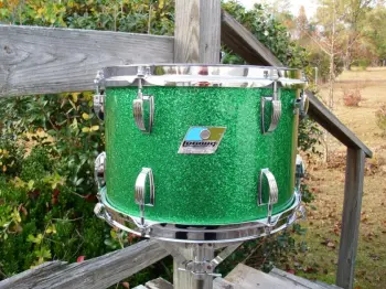 Happy St. Paddy's Day! Let's see your green.