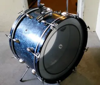 Who made Crown drums?