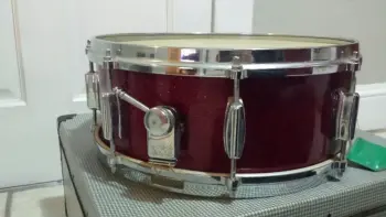 Help identifying this red sparkle finished Japanese snare drum.