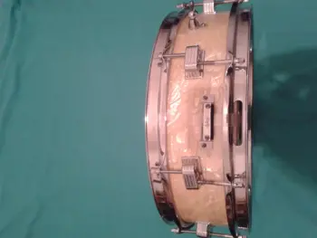 Ludwig downbeat snare drum wmp