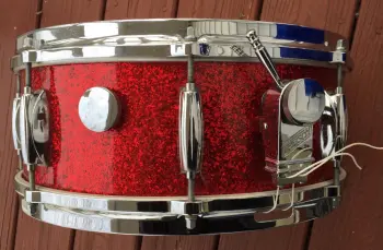 1959 Gretsch round badge Red Sparkle snare