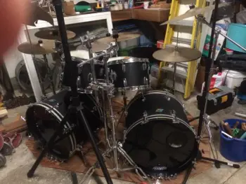 '70 Ludwig Black Panther w/Double 20&quot; Virgin Kicks