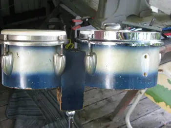 Slingerland Duco bongo's.