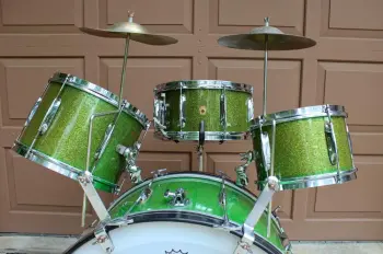 This is the Display Your Ludwig Drum Thread