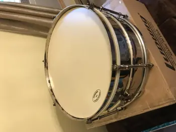 Oct 30, 2008 - 1918 Ludwig Catalog Snares and Sets