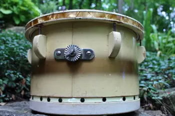 Vintage WWII 1944 Leedy Dreadnought 13x9&quot; Tom Drum - Cream and Gold Duco