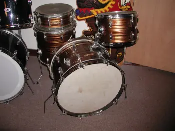 1968 Pearl Super-Deluxe?? (w/ pics)