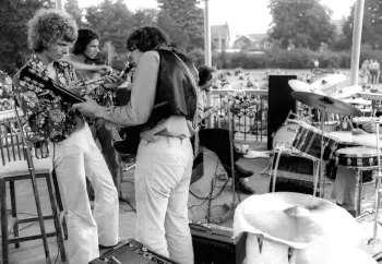 These look at lot like Ringo's Premier's (I think)