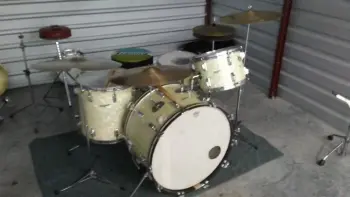 This is the Display Your Rogers Drums Thread