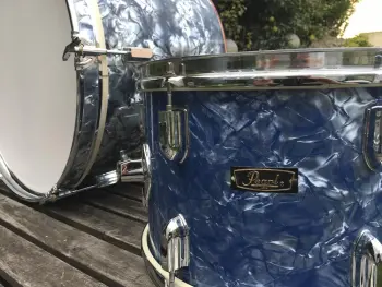 Need some help to identify this vintage Pearl