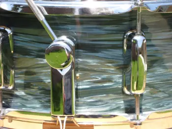 Star snare drum 'Super Strainer No.940' buildup