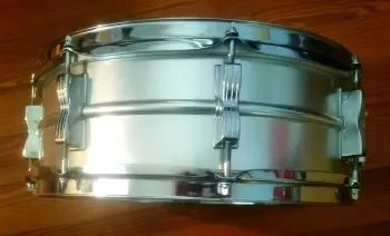 '69 Ludwig Acrolite with keystone badge