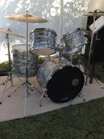 Show your holly wood kits