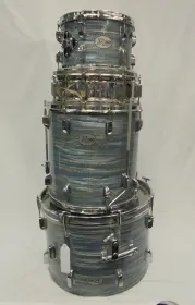 How do you determine the Date of a Rogers R-360 ?