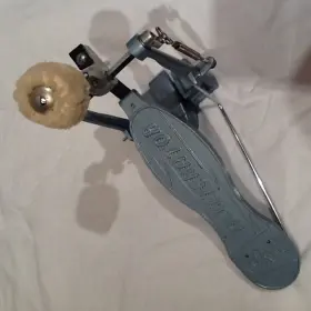 This is the Display Your Vintage Bass Pedal Thread