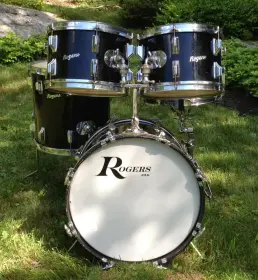 This is the Display Your Rogers Drums Thread