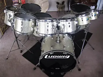 this is the display your monster kit thread